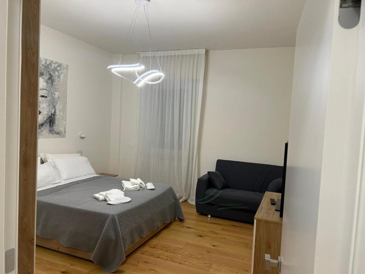 Ederle 40 Apartment เวโรนา ภายนอก รูปภาพ